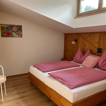Mirabelle Bed & Breakfast