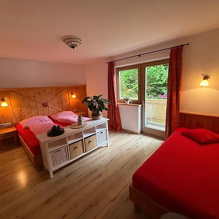 Mirabelle Bed & Breakfast