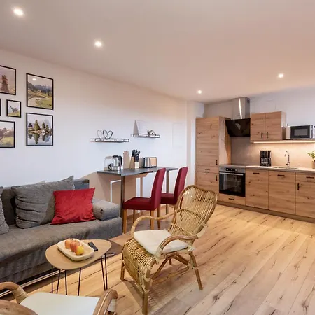 Bed & Breakfast Mirabelle 3*