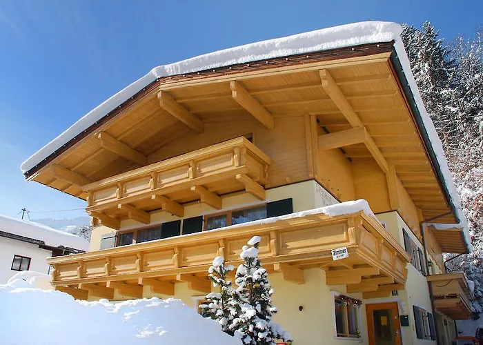 Mirabelle Bed & Breakfast 3*